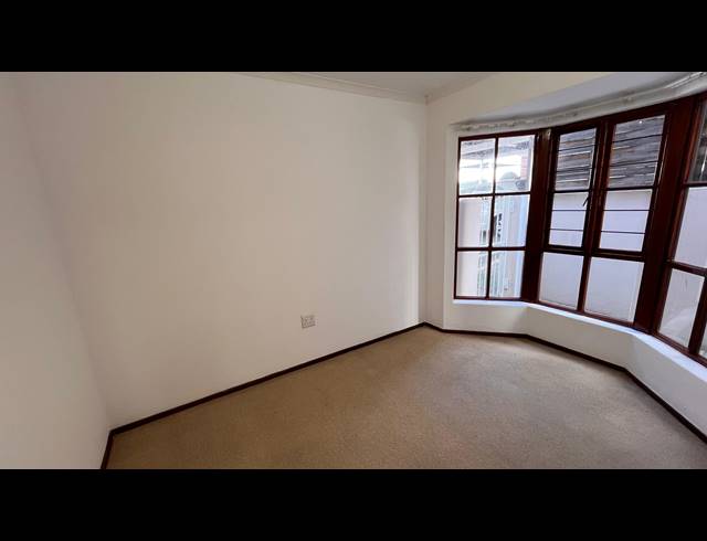2 bed property to rent in EDENBURG